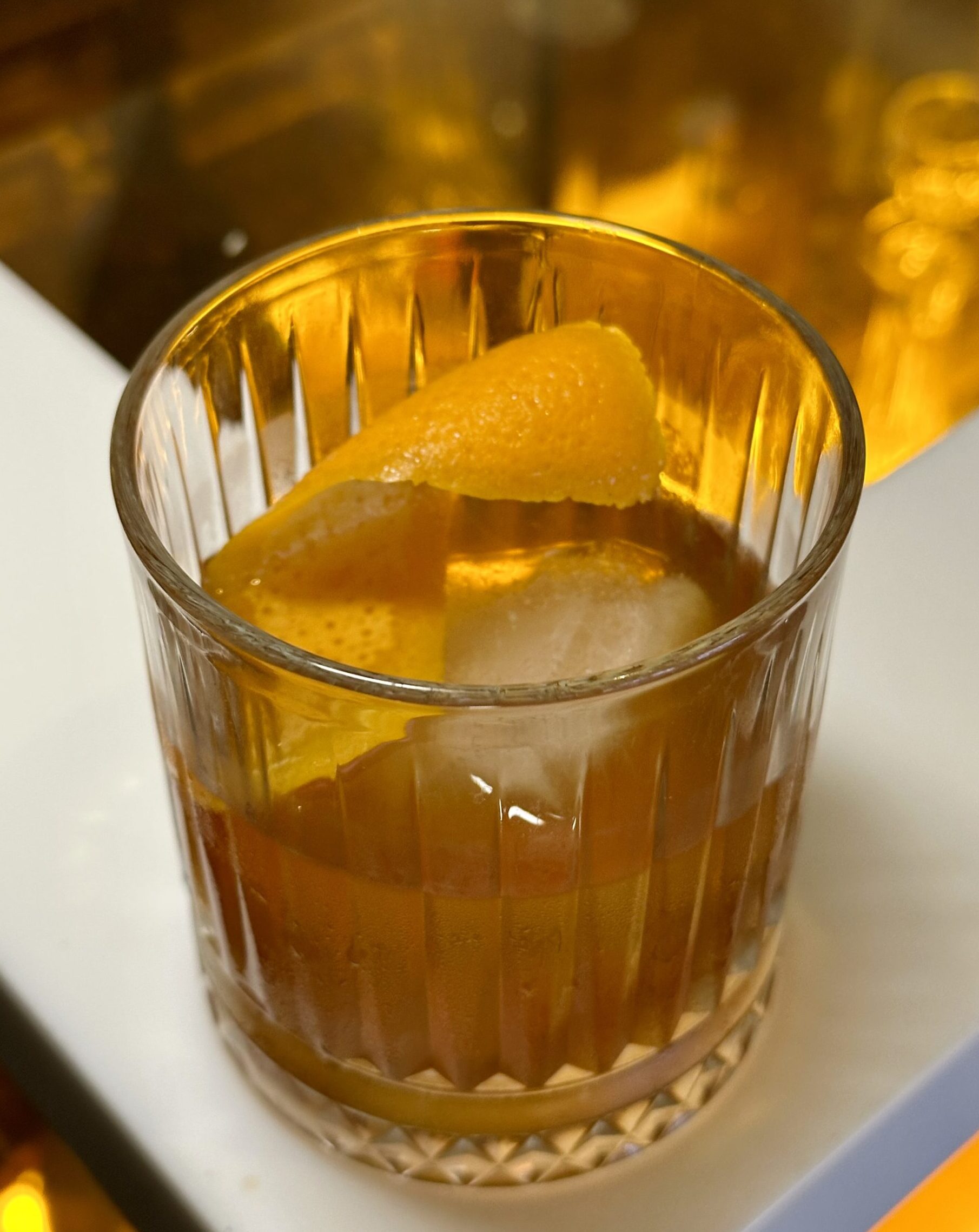 A picture of the FON Old Fashioned cocktail.