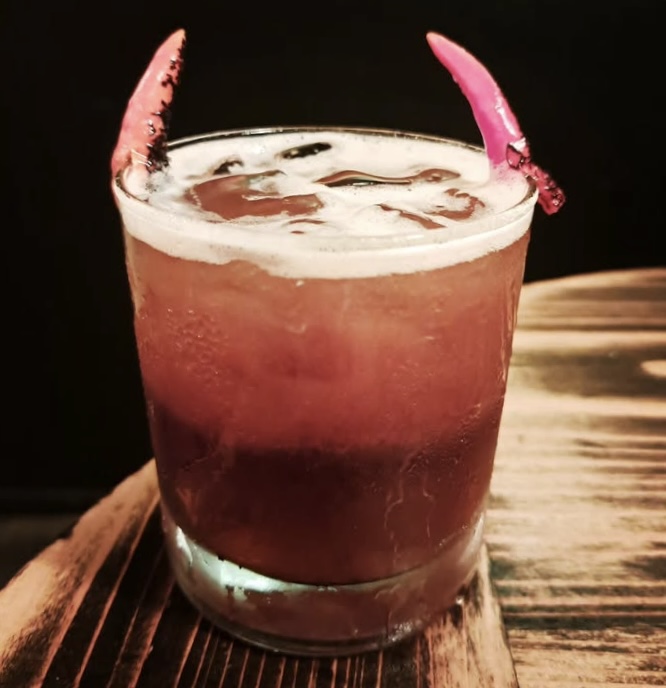 A picture of the El Diablo cocktail.
