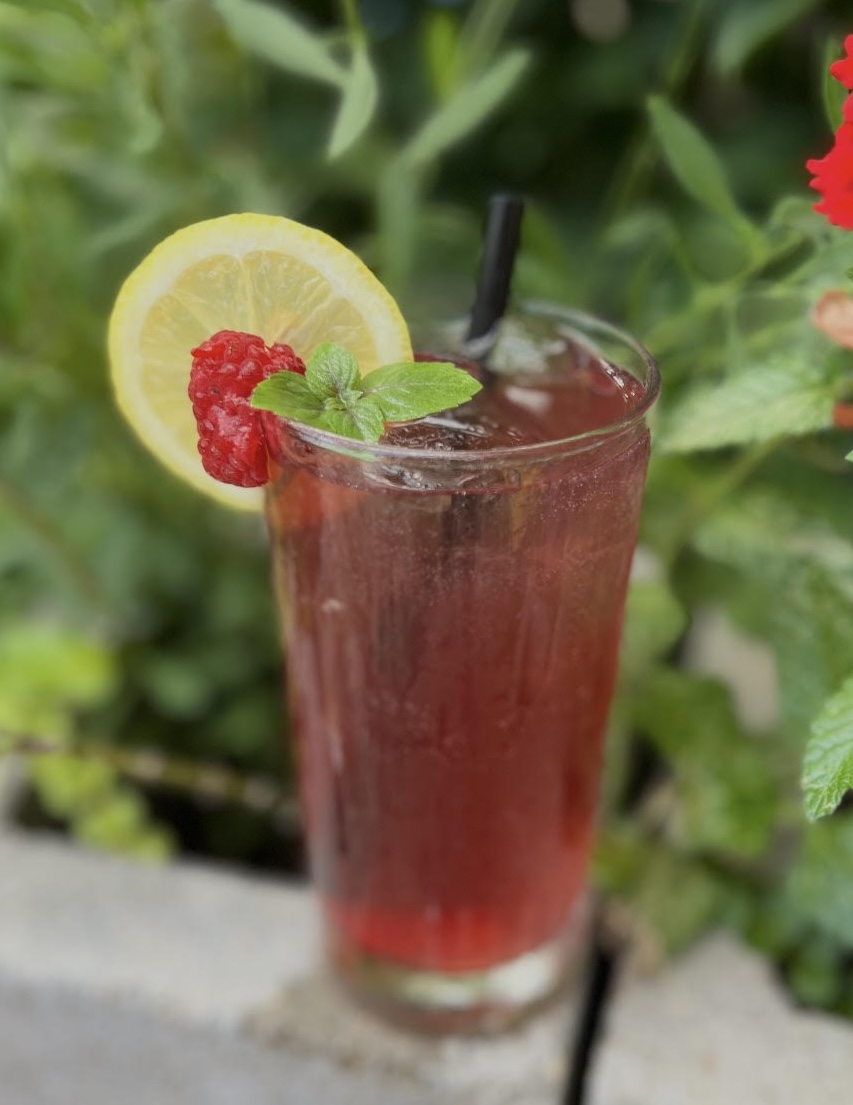 A picture of the Autumn Bliss cocktail.