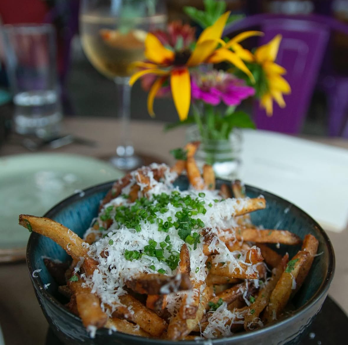 A picture of the food pairing - fresh cut french fries.