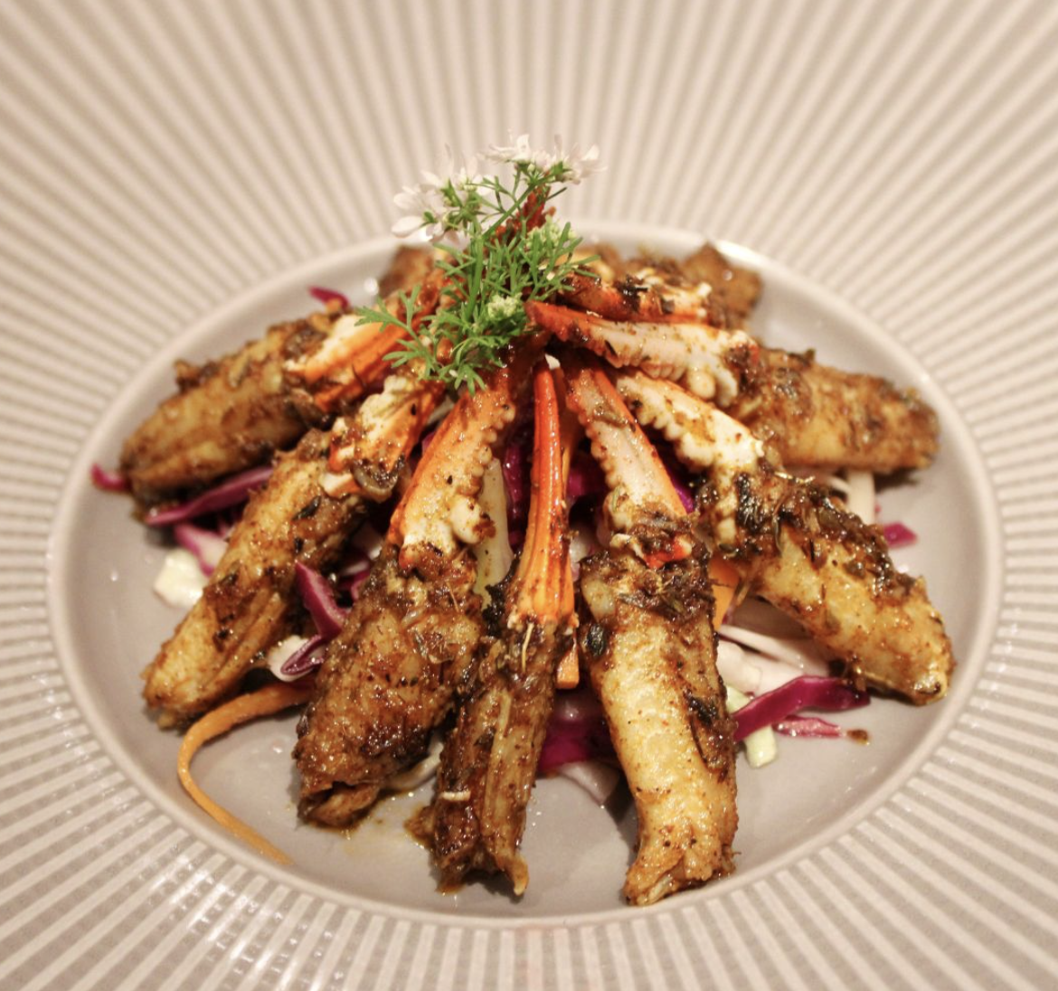 A picture of NOLA Hot Crab Claws.